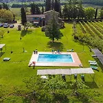 Lägenhet Fattoria Petraglia - Loggiato By Interhome Monteriggioni