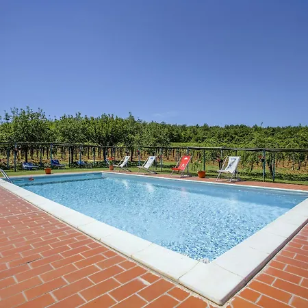 Apartment Fattoria Petraglia - Loggiato By Interhome *
